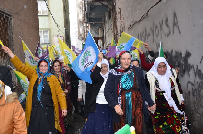 HDP Hakkari’de seçim bürosu açtı! 14