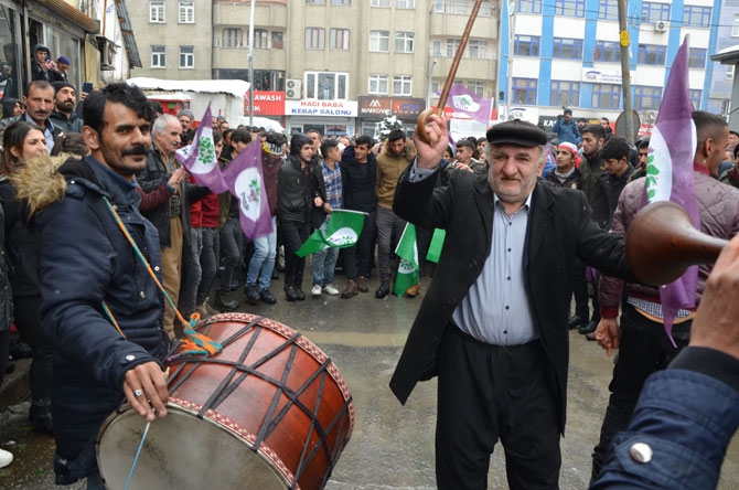 HDP Hakkari’de seçim bürosu açtı! 17
