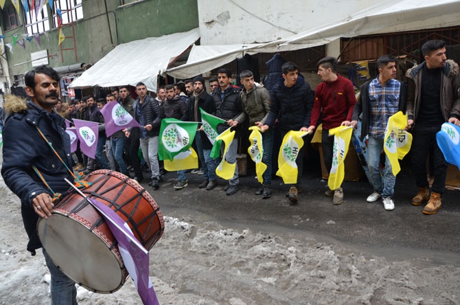 HDP Hakkari’de seçim bürosu açtı! 18