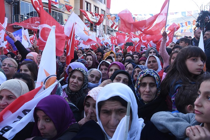 Cumhurbaşkanı Erdoğan Hakkari'de 15
