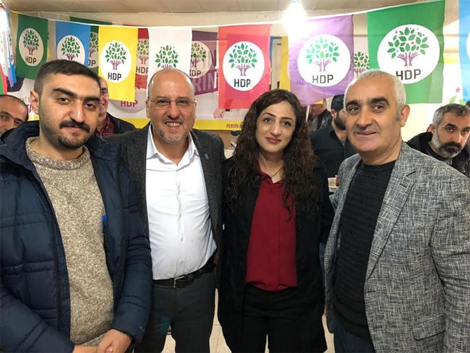 Şık, Yüksekova'da Bucak ve Dede Şemdinli'de 2