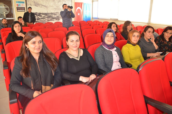 'İstihdam Seferberliği' programı Hakkari'de tanıtıldı 11