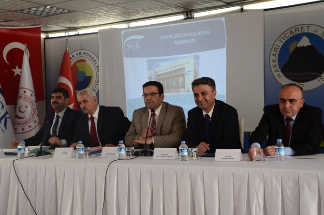 'İstihdam Seferberliği' programı Hakkari'de tanıtıldı 17