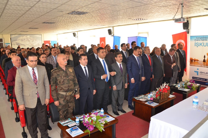 'İstihdam Seferberliği' programı Hakkari'de tanıtıldı 3