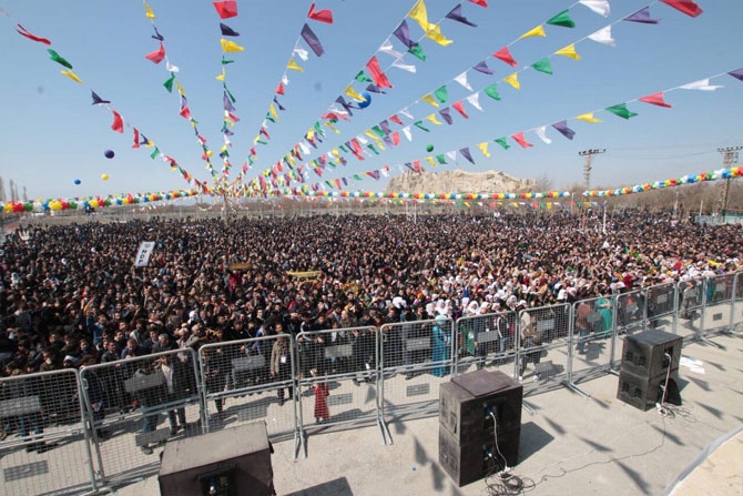 Diyarbakır, Van, Mardin ve Şırnak'ta Newroz! 10