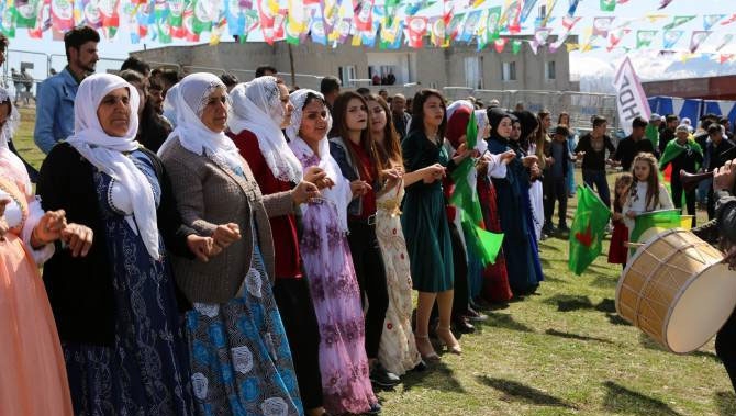 Diyarbakır, Van, Mardin ve Şırnak'ta Newroz! 11