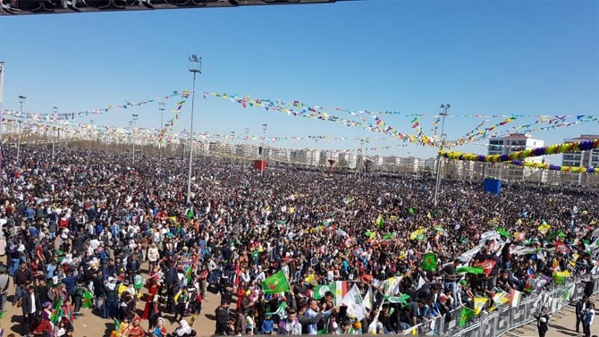 Diyarbakır, Van, Mardin ve Şırnak'ta Newroz! 12