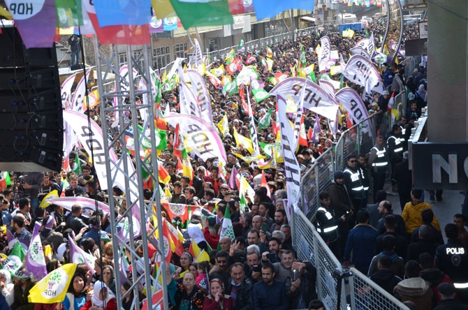HDP eş genel başkanı Sezai Temelli Hakkari'de konuştu 24