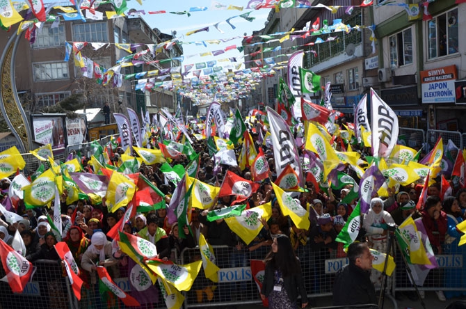 HDP eş genel başkanı Sezai Temelli Hakkari'de konuştu 32