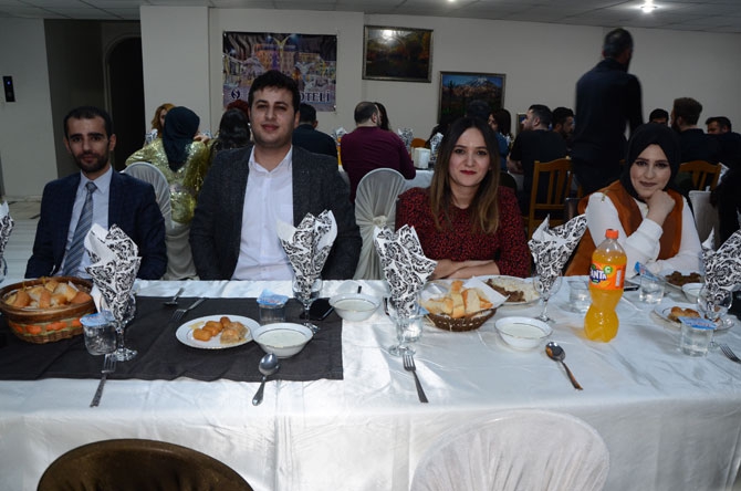 Hakkari’de avukatlar günü halaylarla kutlandı 5