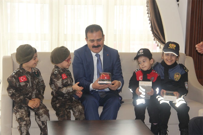 Hakkari'de Polis Haftası etkinlikleri! 11
