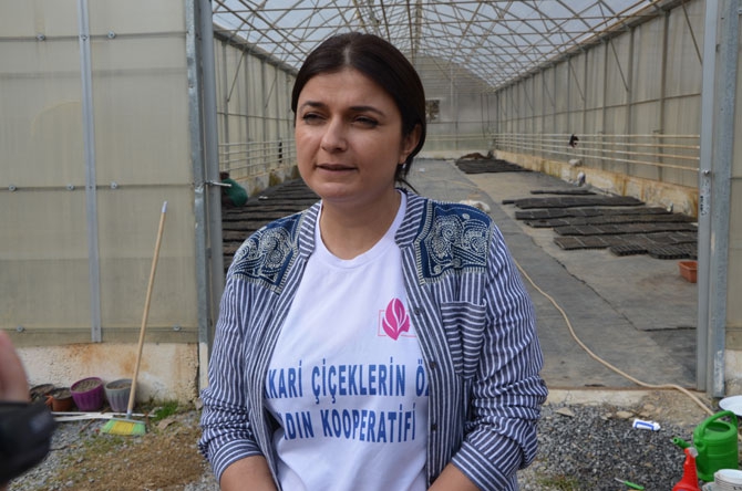 Hakkarili kadın çiftçiler toprağa hayat veriyor 13