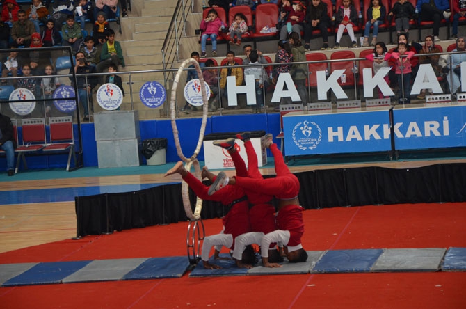 Bossphorus Sirki Hakkari’de 10