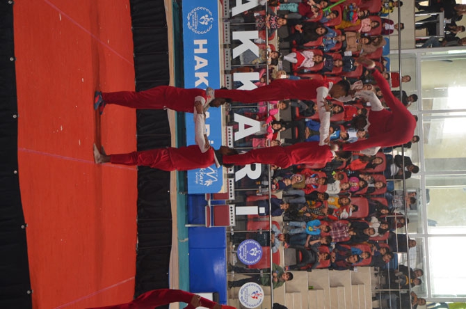 Bossphorus Sirki Hakkari’de 3