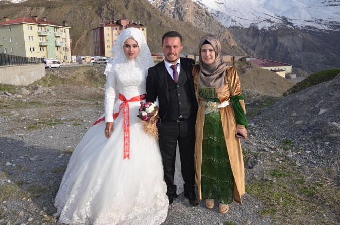 Çiftçi ailesinin mutlu günü! 9