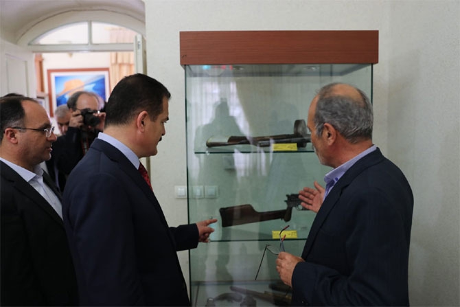 Vali Akbıyık'ın Urumiye temasları! 4