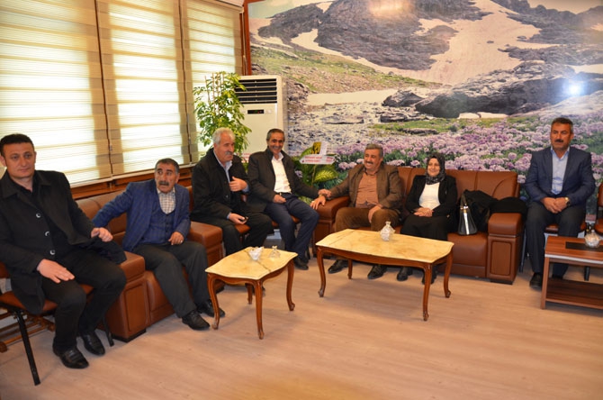 Karaman ve Ataş’a tebrik ziyaretleri sürüyor 14