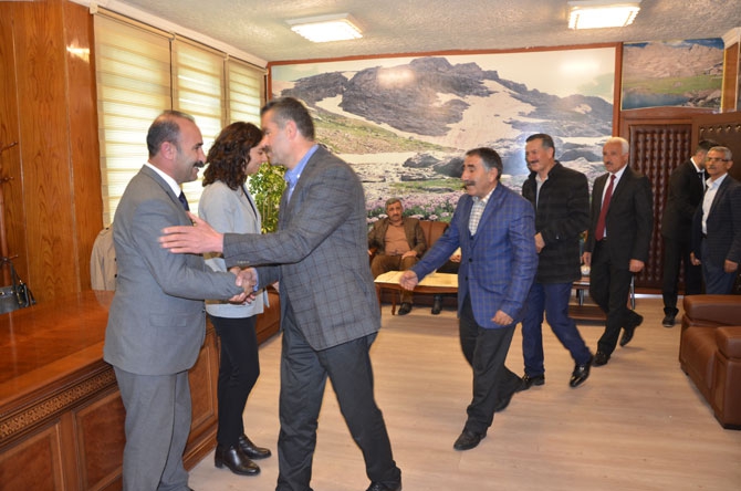 Karaman ve Ataş’a tebrik ziyaretleri sürüyor 2