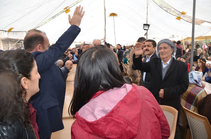 Ölmez ailesinin mutlu günü! 10