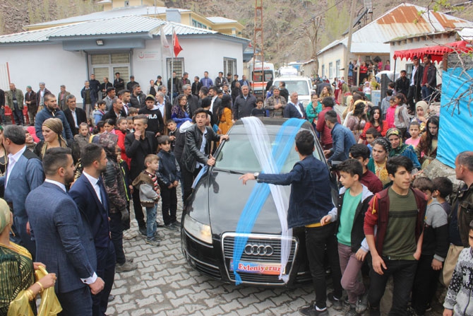 Ölmez ailesinin mutlu günü! 20