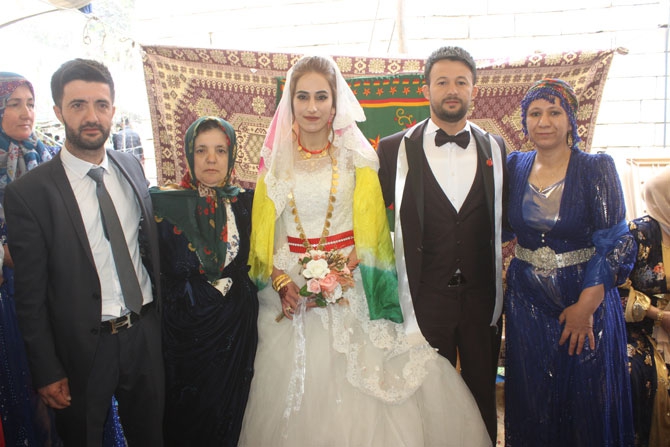 Ölmez ailesinin mutlu günü! 26