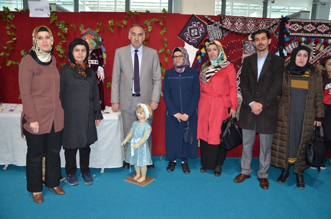 Hakkari’de TÜBİTAK bilim fuarı etkinliği 10