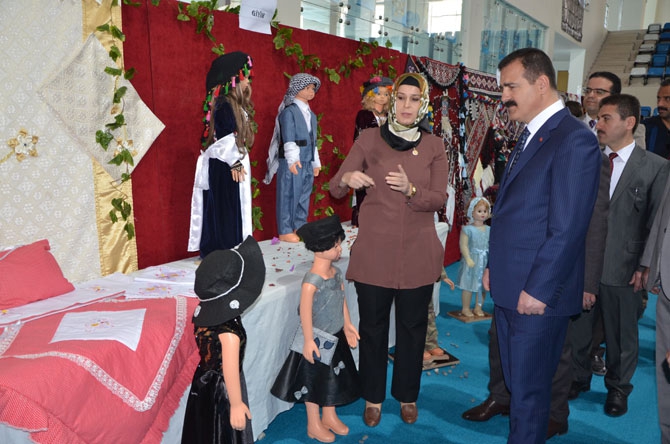 Hakkari’de TÜBİTAK bilim fuarı etkinliği 9