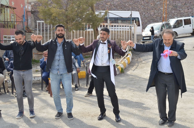 27 - 28 Nisan Hakkari düğünleri! 21