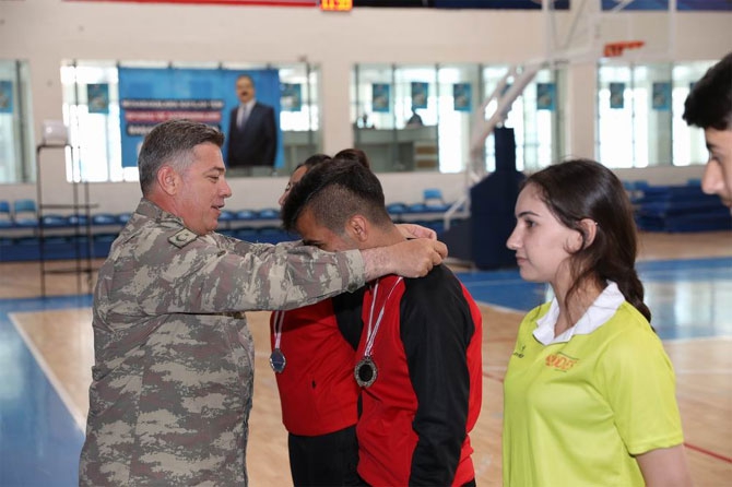 Hakkari'de 19 Mayıs kutlamaları 12