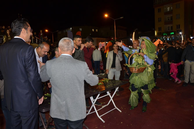 Hakkari'de "Ters Lale ve Uçkun Festivali" 17
