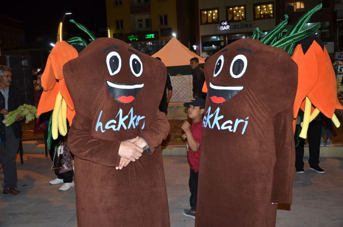 Hakkari'de "Ters Lale ve Uçkun Festivali" 4