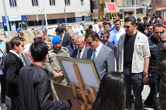 Güzel Sanatlar Lisesi öğrencilerinin sergisi açıldı 12