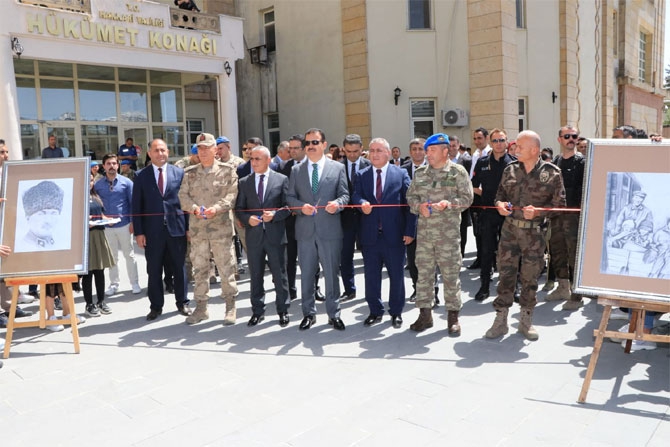 Güzel Sanatlar Lisesi öğrencilerinin sergisi açıldı 6