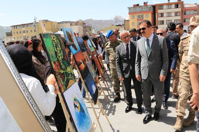Güzel Sanatlar Lisesi öğrencilerinin sergisi açıldı 7