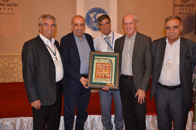 Diyarbakır'da Güney Afrika Barışı konuşuldu 18