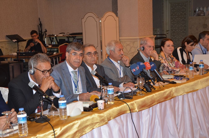 Diyarbakır'da Güney Afrika Barışı konuşuldu 6