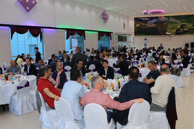 Hakkari Memur-Sen’den  iftar programı 1
