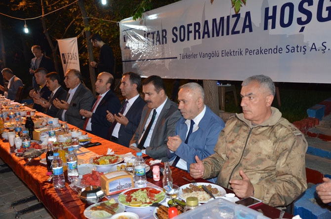 VEDAŞ ve VEPSAŞ personeli iftarda buluştu! 11