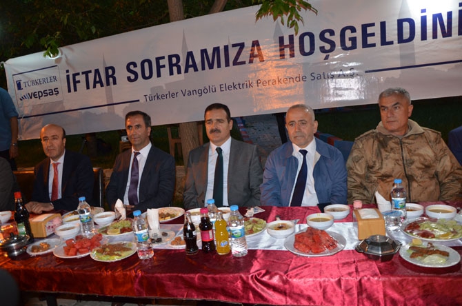 VEDAŞ ve VEPSAŞ personeli iftarda buluştu! 20