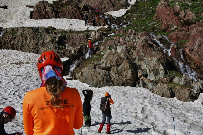 Bayramda, Cilo-Sat Dağları'na tırmandılar 12