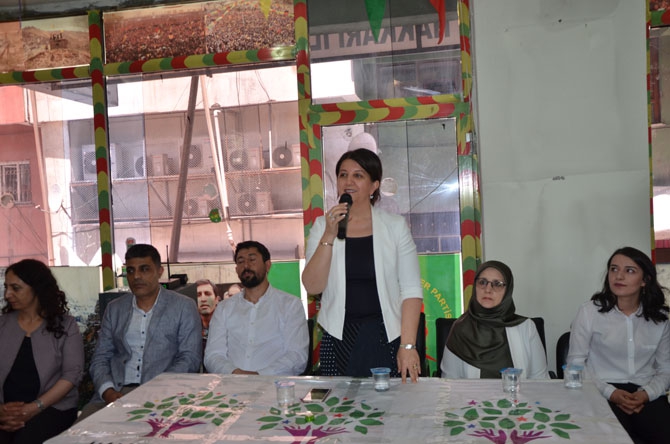 Buldan, İstanbul İçin Hakkari’den destek istedi 6