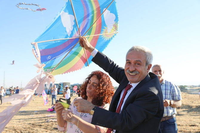Diyarbakır'da uçurtma şenliği düzenlendi 9