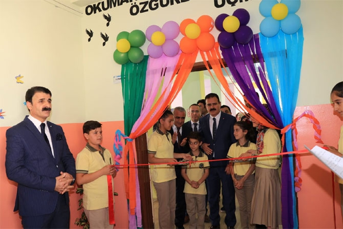 Hakkari'de Z- Kütüphanenin açılışı yapıldı 6