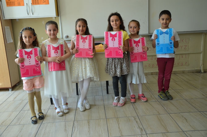 Hakkari'de öğrencilerin yaz tatili sevinci 1