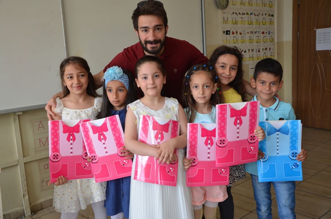 Hakkari'de öğrencilerin yaz tatili sevinci 2