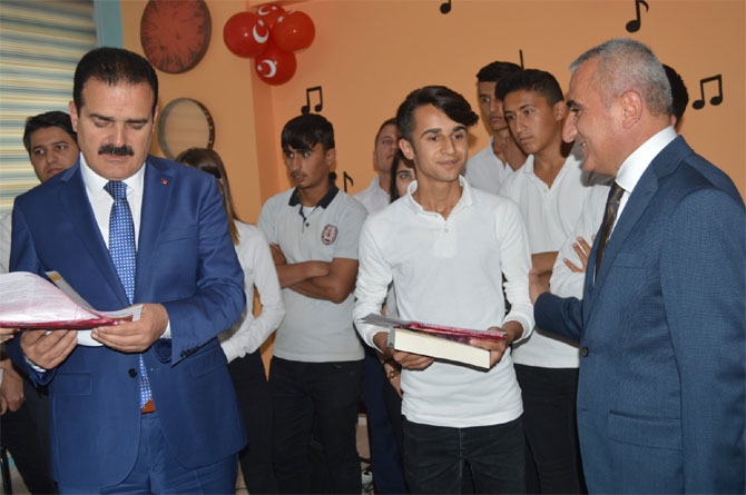 Hakkari'de öğrencilerin yaz tatili sevinci 5