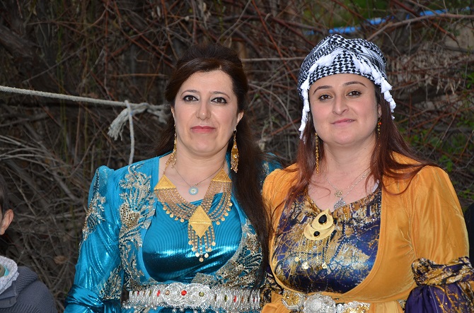 Özer Ailesinin mutlu günü 33