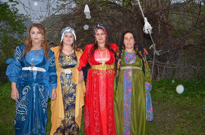 Özer Ailesinin mutlu günü 41