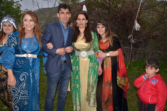 Özer Ailesinin mutlu günü 42