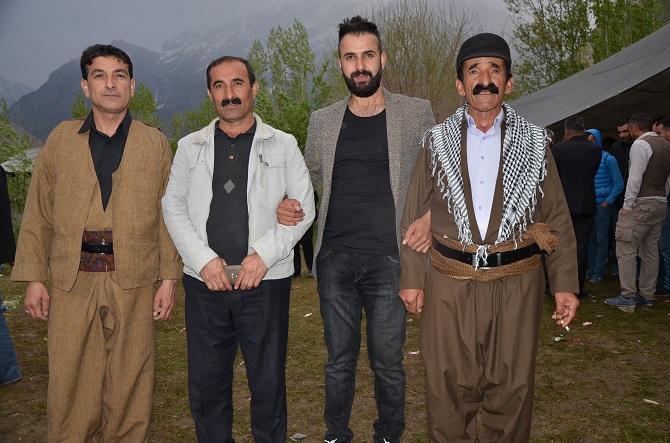 Özer Ailesinin mutlu günü 52